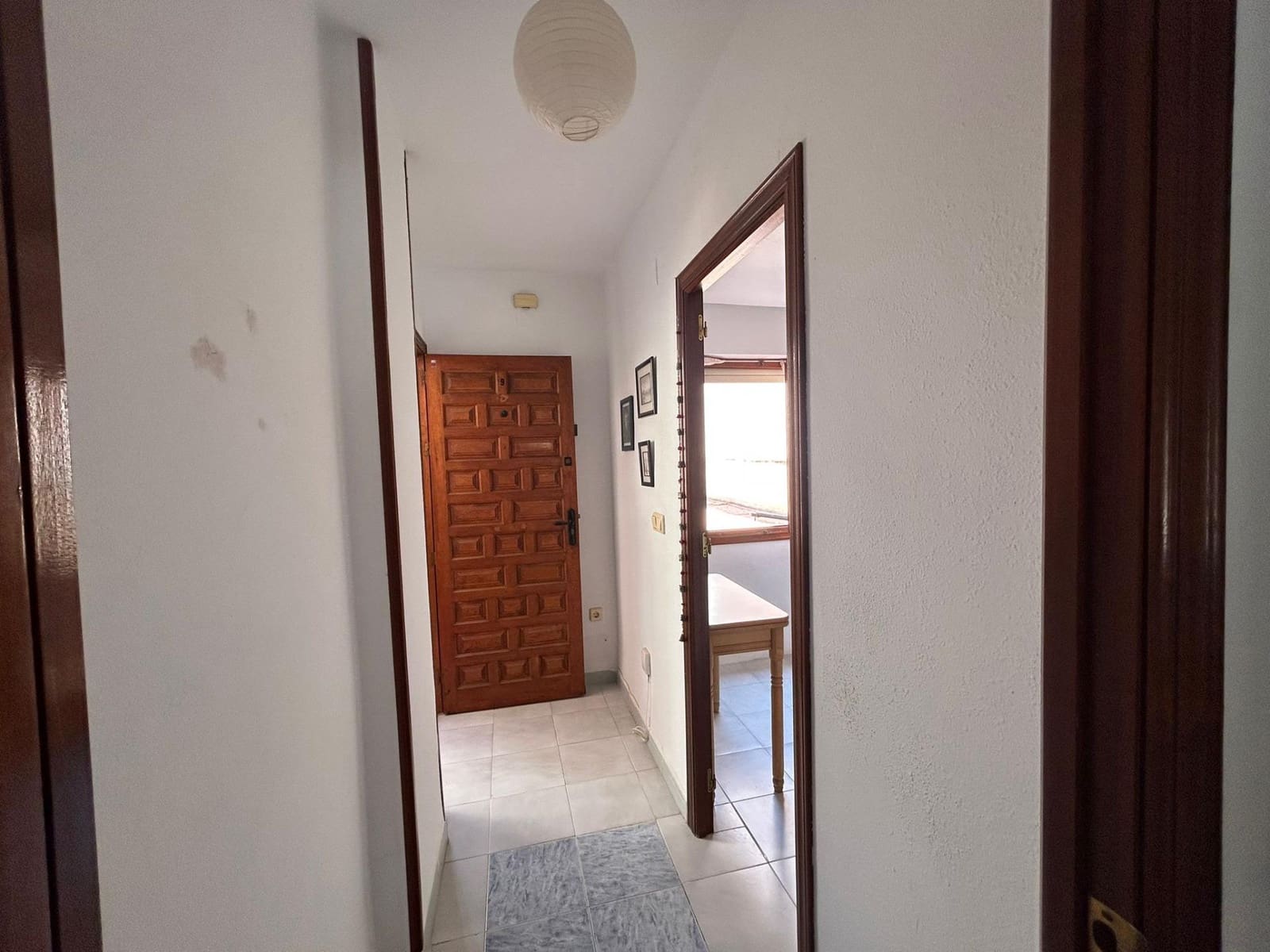 Apartamento de 2 habitaciones en Torrevieja en venta - 136.000 € (Ref: 9894005)