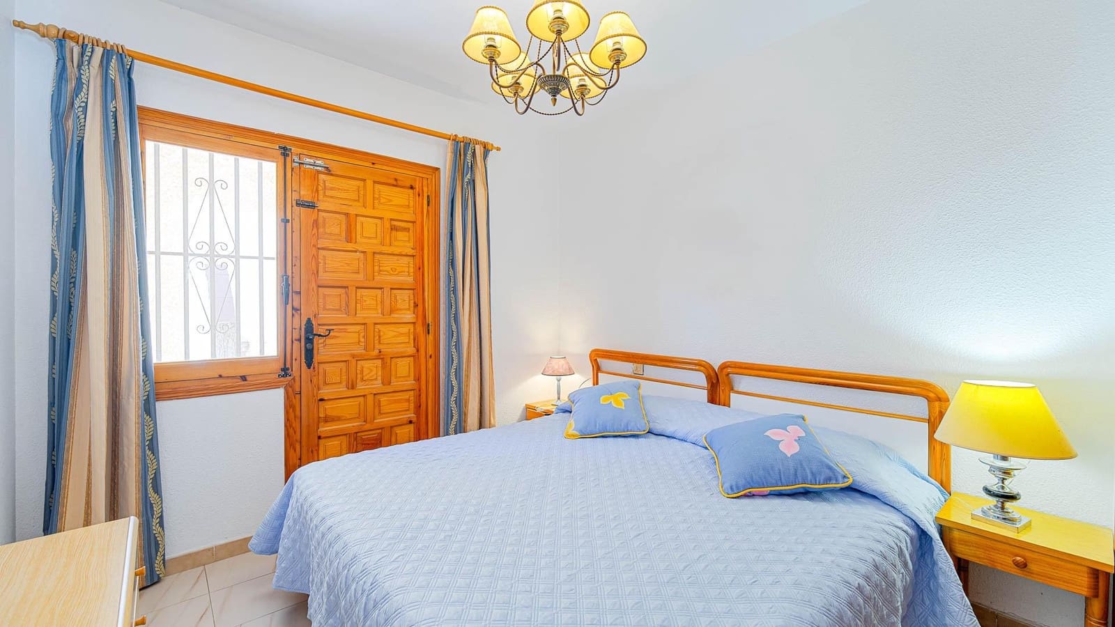 2 sovrum Bungalow till salu i Torrevieja - 189 999 € (Ref: 9898915)