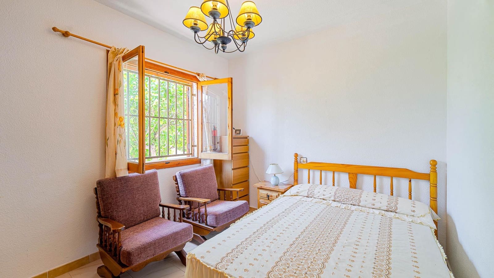 2 sovrum Bungalow till salu i Torrevieja - 189 999 € (Ref: 9898915)