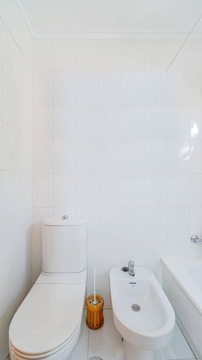 2 Zimmer Apartment zu verkaufen in Torrevieja mit Pool - 149.999 € (Ref: 9900128)