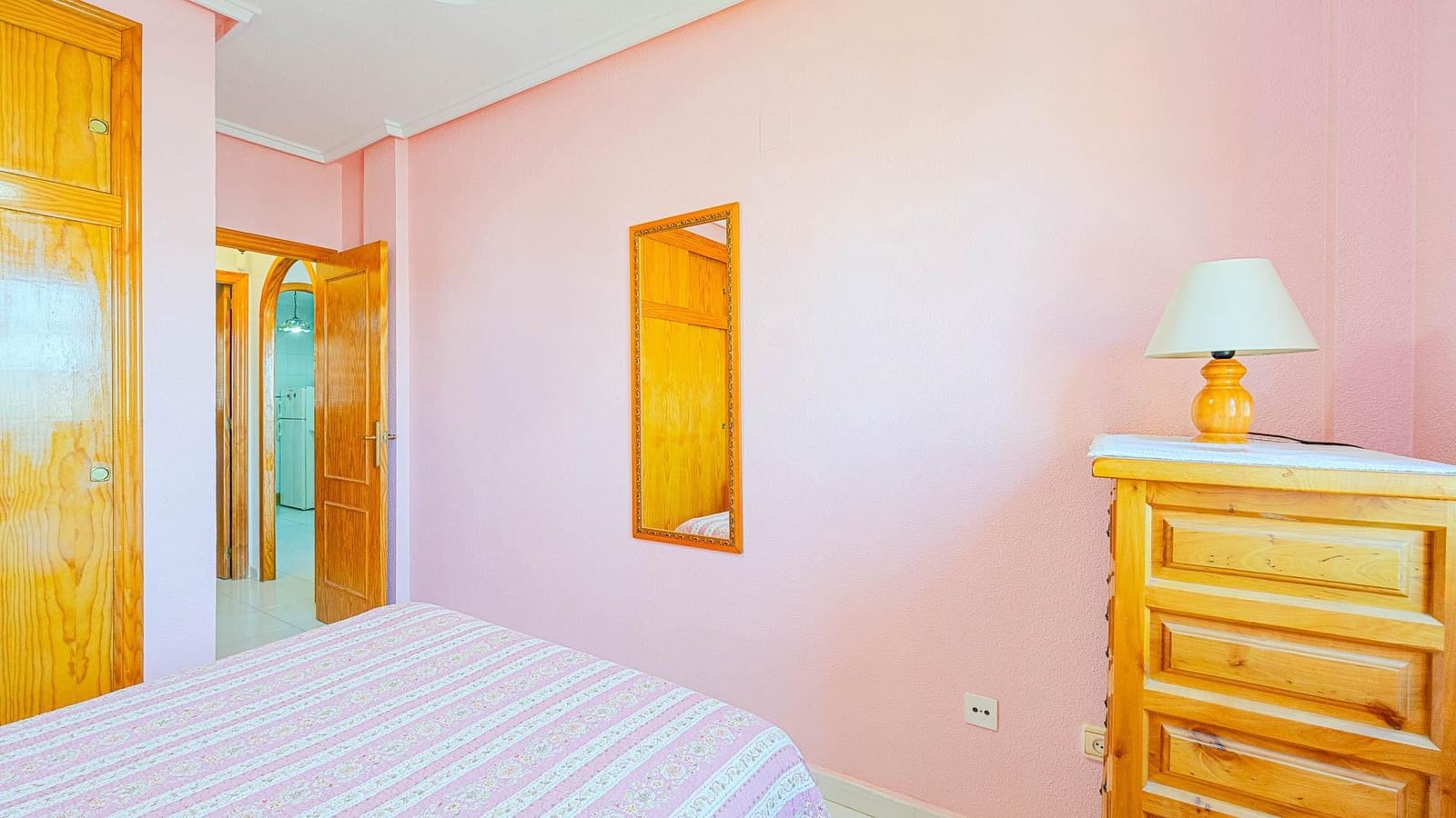 2 Zimmer Apartment zu verkaufen in Torrevieja mit Pool - 149.999 € (Ref: 9900128)