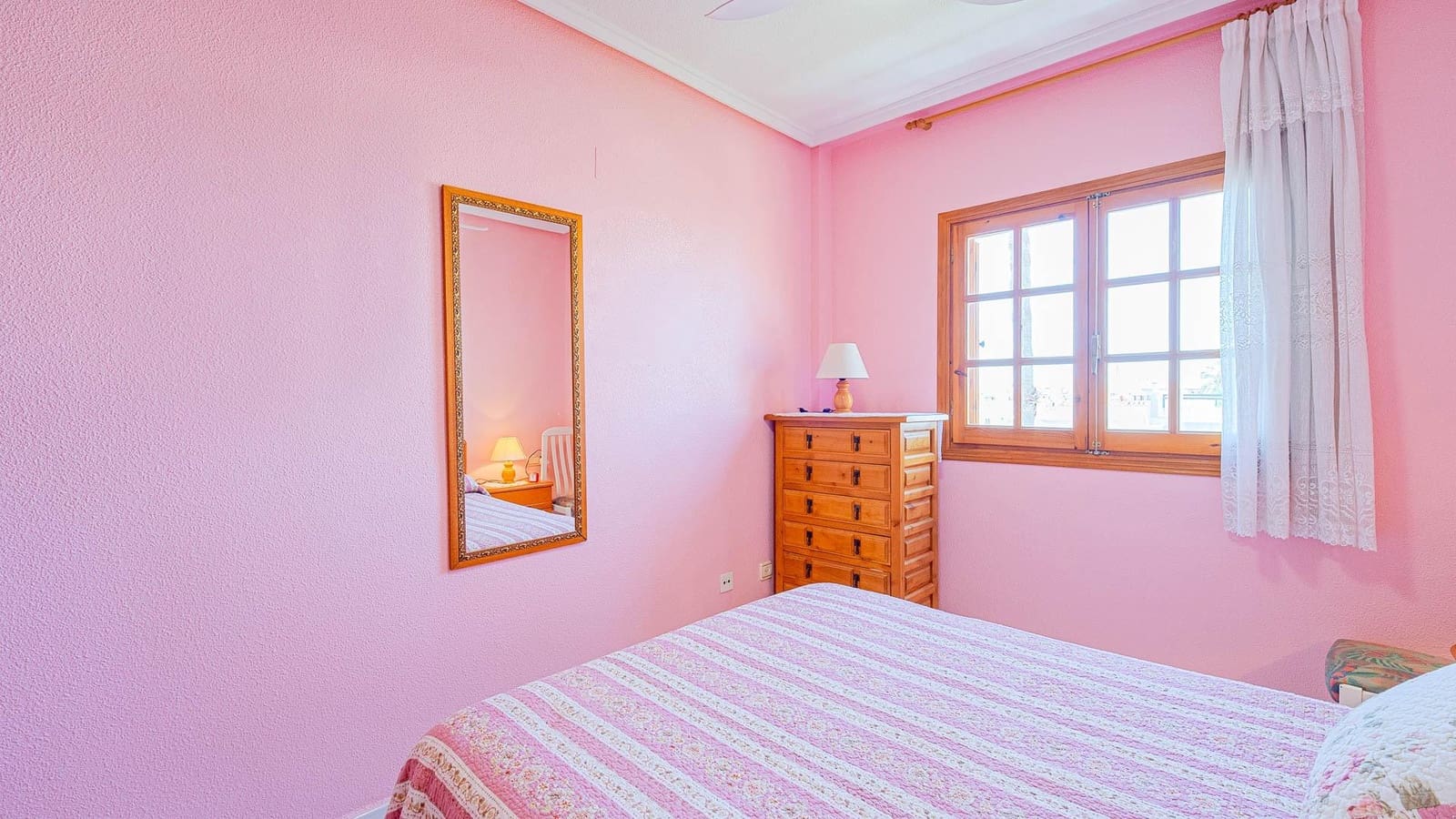2 Zimmer Apartment zu verkaufen in Torrevieja mit Pool - 149.999 € (Ref: 9900128)