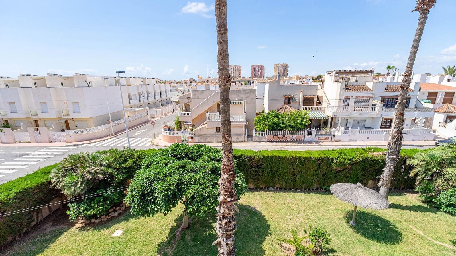 2 Zimmer Apartment zu verkaufen in Torrevieja mit Pool - 149.999 € (Ref: 9900128)