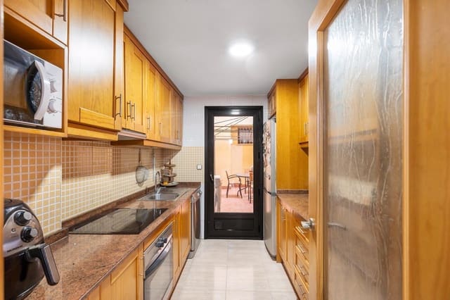 3 slaapkamer Appartement te koop in Antonio Machado, Torrevieja met zwembad garage - € 184.900 (Ref: 9913277)