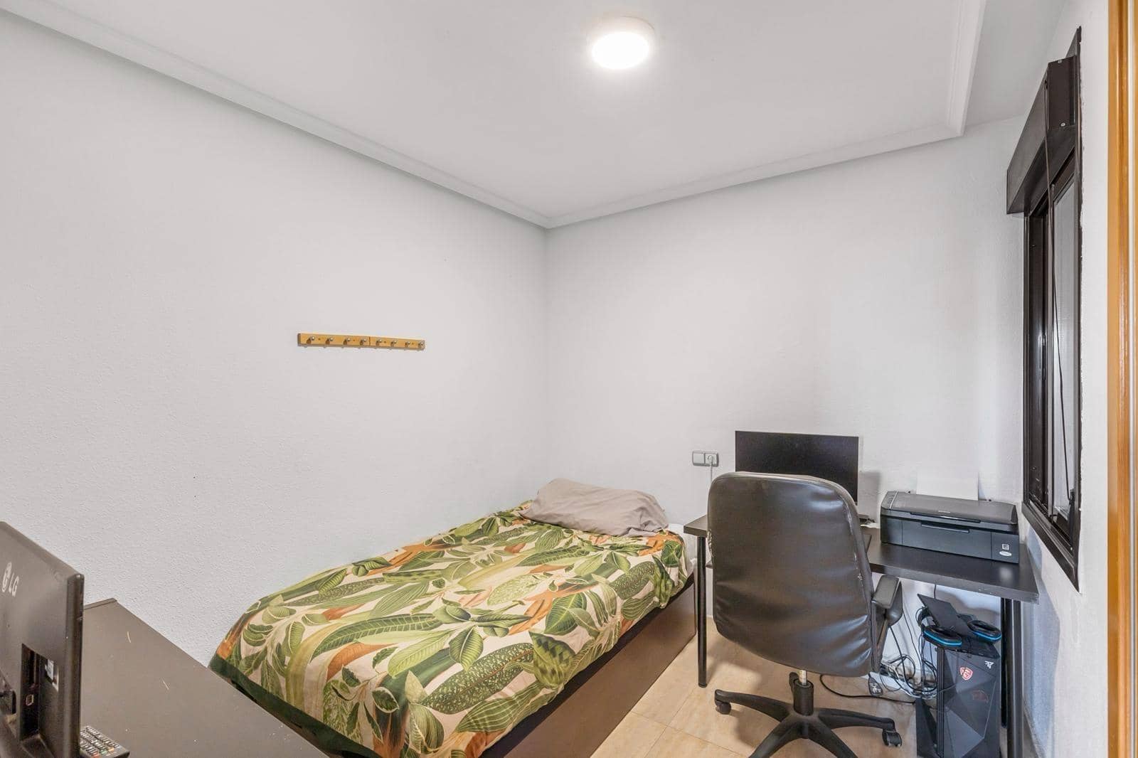 3 slaapkamer Appartement te koop in Torrevieja met zwembad garage - € 184.900 (Ref: 9913277)