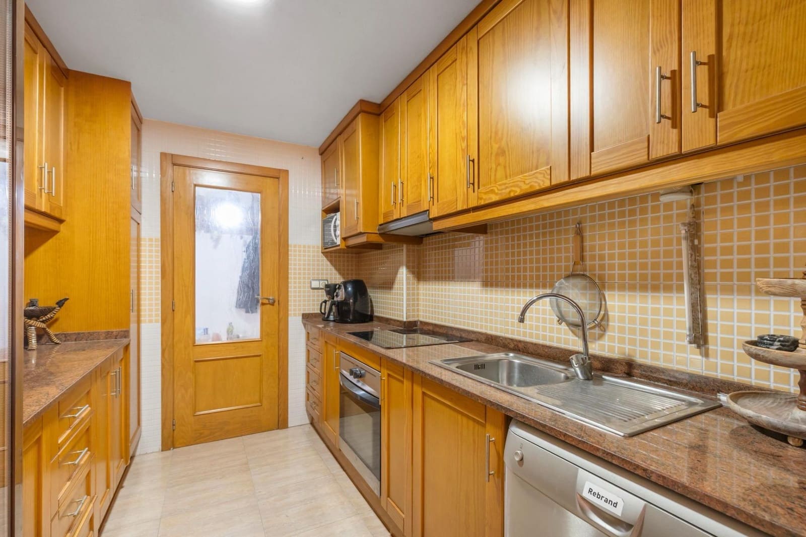 3 slaapkamer Appartement te koop in Torrevieja met zwembad garage - € 184.900 (Ref: 9913277)