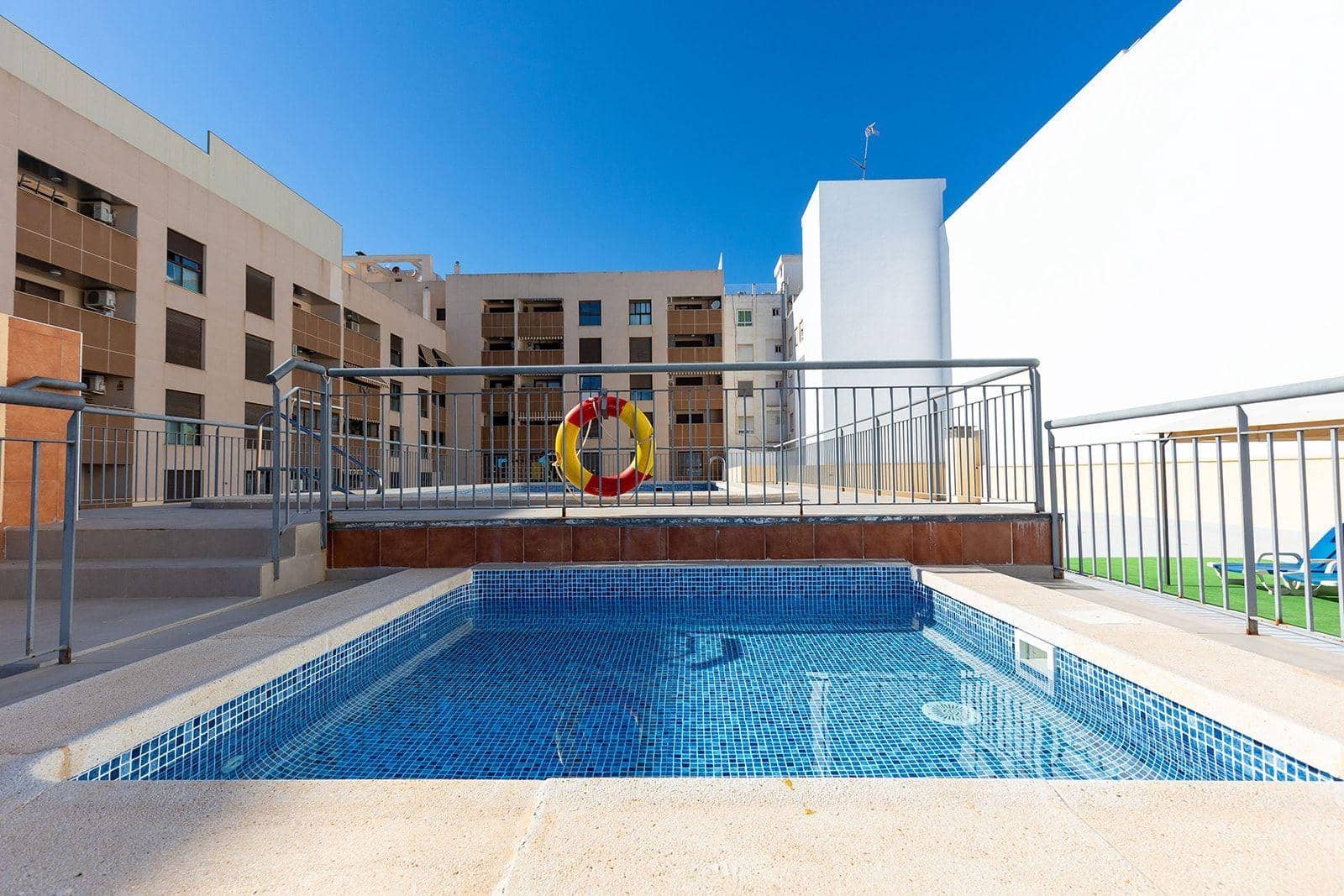 3 slaapkamer Appartement te koop in Torrevieja met zwembad garage - € 184.900 (Ref: 9913277)