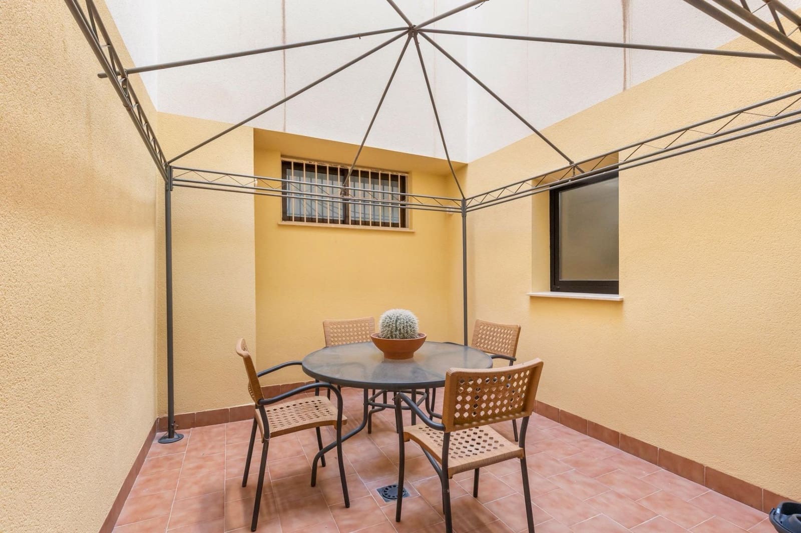 3 slaapkamer Appartement te koop in Torrevieja met zwembad garage - € 184.900 (Ref: 9913277)