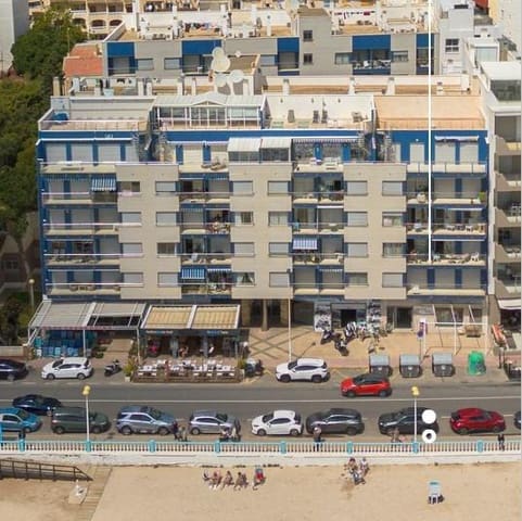 Ático de 3 habitaciones en Centro, Torrevieja en venta - 329.000 € (Ref: 9913278)