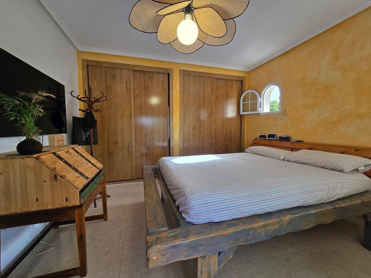 3 soverom Leilighet til salgs i Pilar de la Horadada med svømmebasseng garasje - € 450 000 (Ref: 9929490)
