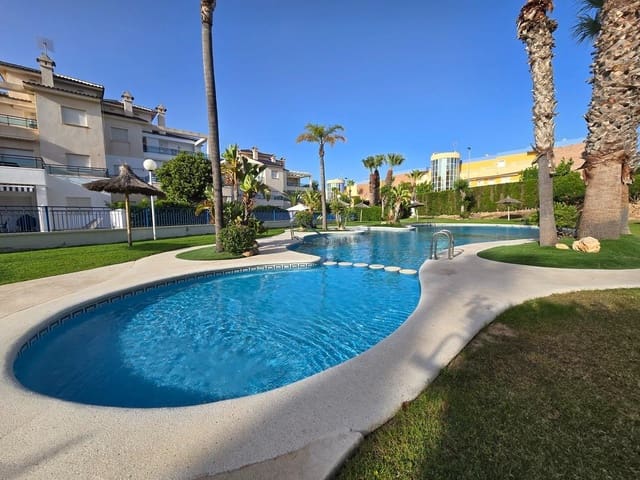 3 soverom Leilighet til salgs i Mil Palmeras, Pilar de la Horadada med svømmebasseng garasje - € 450 000 (Ref: 9929490)
