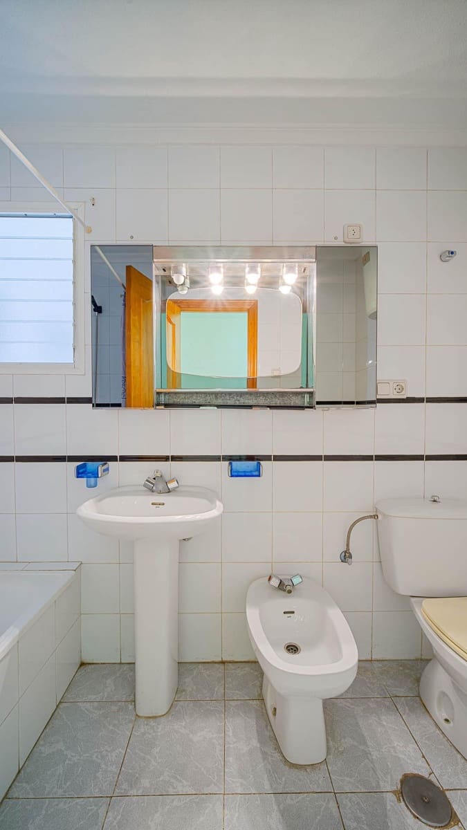 1 Zimmer Apartment zu verkaufen in Torrevieja - 95.000 € (Ref: 9949897)