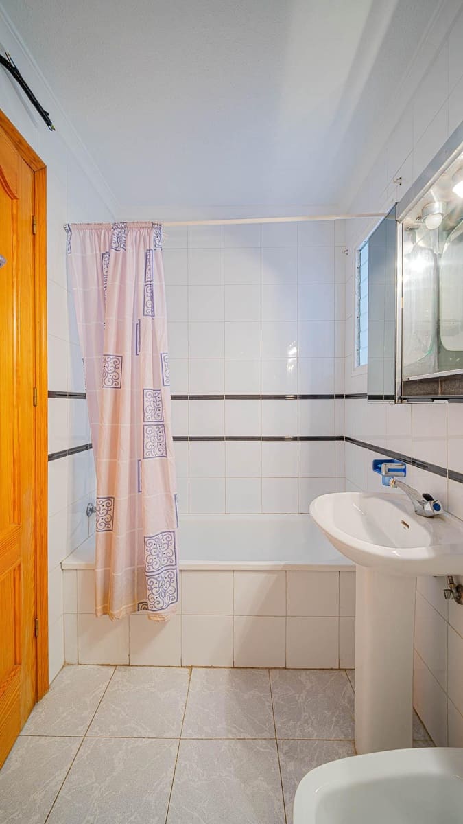 1 Zimmer Apartment zu verkaufen in Torrevieja - 95.000 € (Ref: 9949897)
