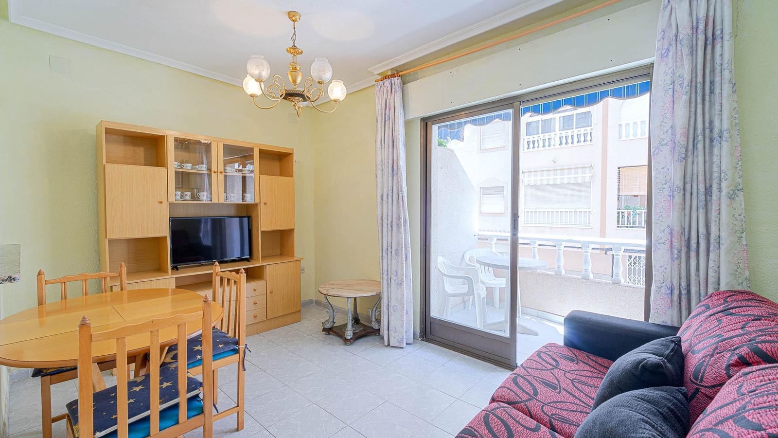 1 Zimmer Apartment zu verkaufen in Torrevieja - 95.000 € (Ref: 9949897)