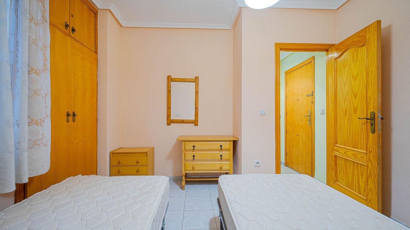 1 Zimmer Apartment zu verkaufen in Torrevieja - 95.000 € (Ref: 9949897)