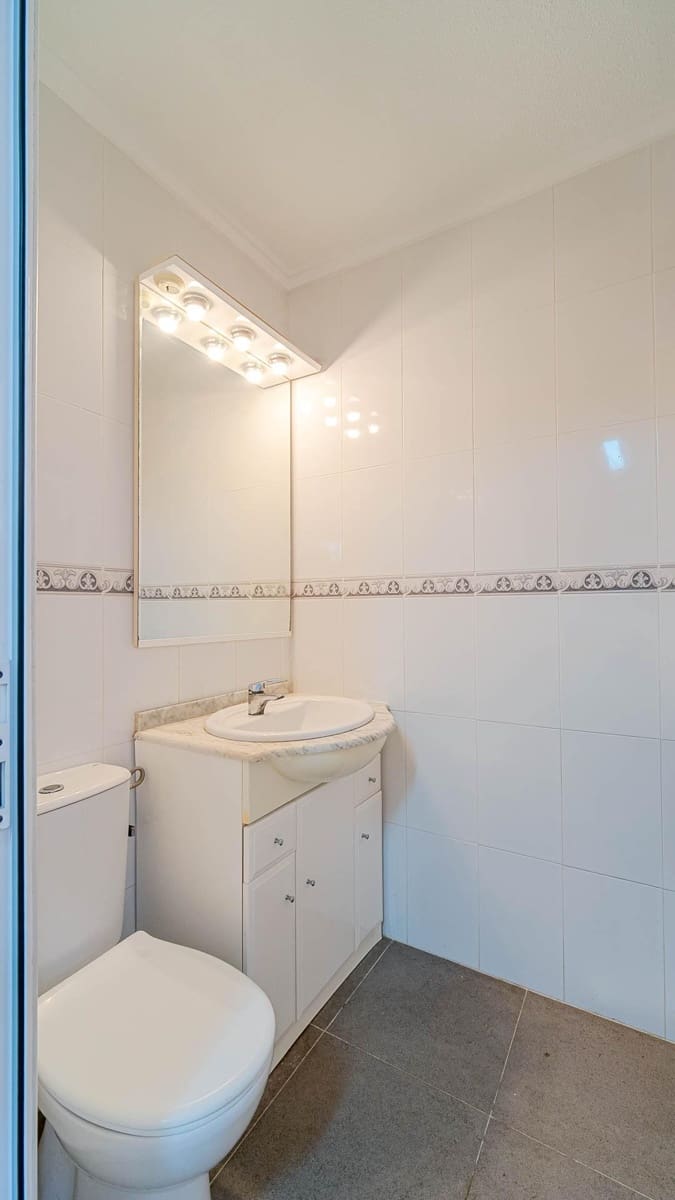 3 sypialnia Apartament na sprzedaż w Torrevieja - 250 000 € (Ref: 9962794)