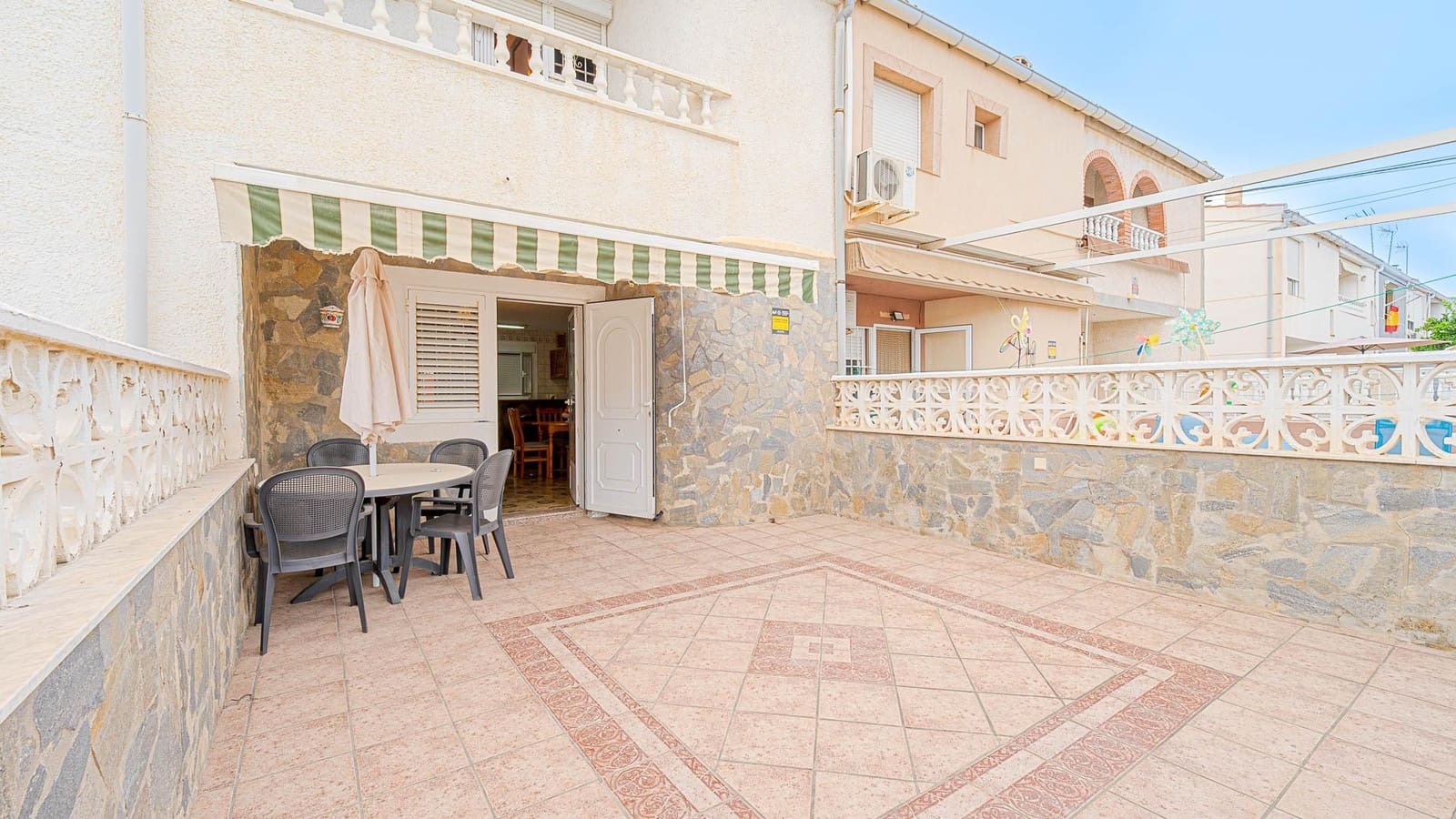 3 sypialnia Apartament na sprzedaż w Torrevieja - 250 000 € (Ref: 9962794)