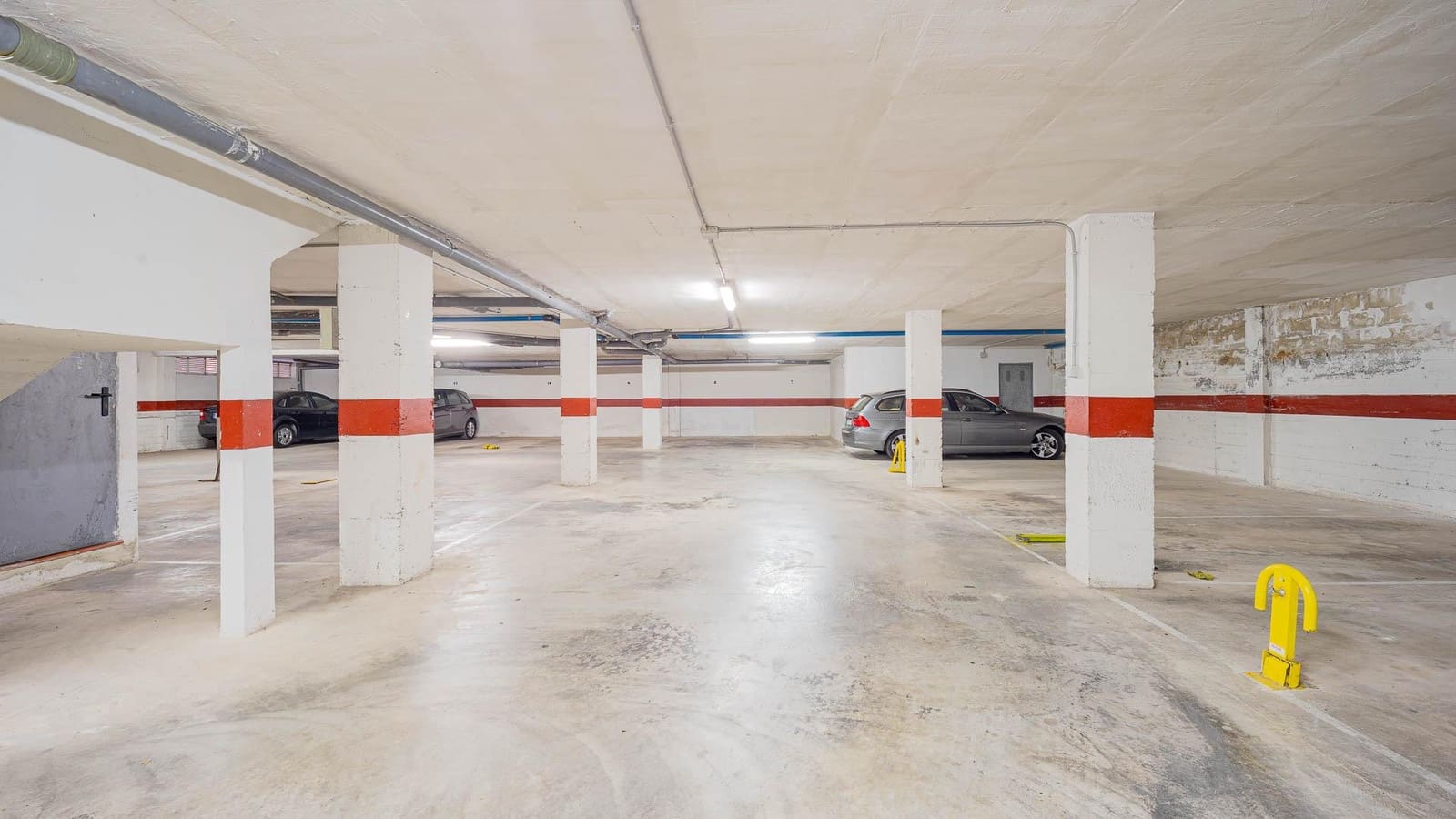 Garasje til salgs i Torrevieja - € 12 000 (Ref: 9962795)