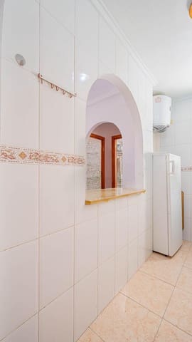 2 soverom Leilighet til salgs i Centro, Torrevieja med svømmebasseng - € 99 999 (Ref: 9975541)