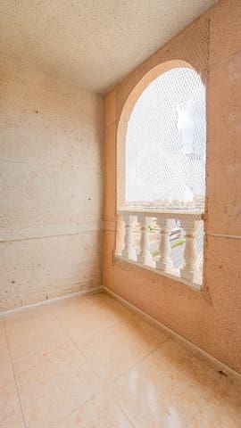 2 soverom Leilighet til salgs i Centro, Torrevieja med svømmebasseng - € 99 999 (Ref: 9975541)