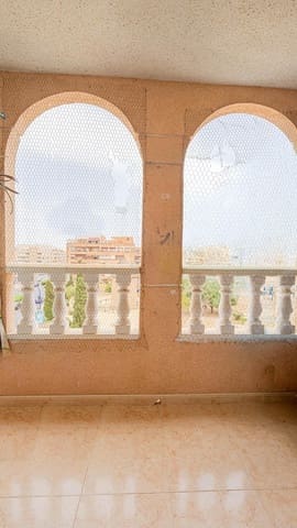 2 soverom Leilighet til salgs i Centro, Torrevieja med svømmebasseng - € 99 999 (Ref: 9975541)