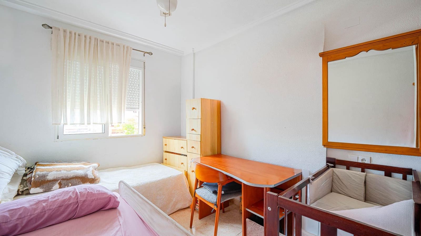 2 chambre Appartement à vendre à Torrevieja avec piscine - 99 999 € (Ref: 9975541)