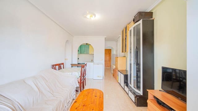 2 soverom Leilighet til salgs i Centro, Torrevieja med svømmebasseng - € 99 999 (Ref: 9975541)