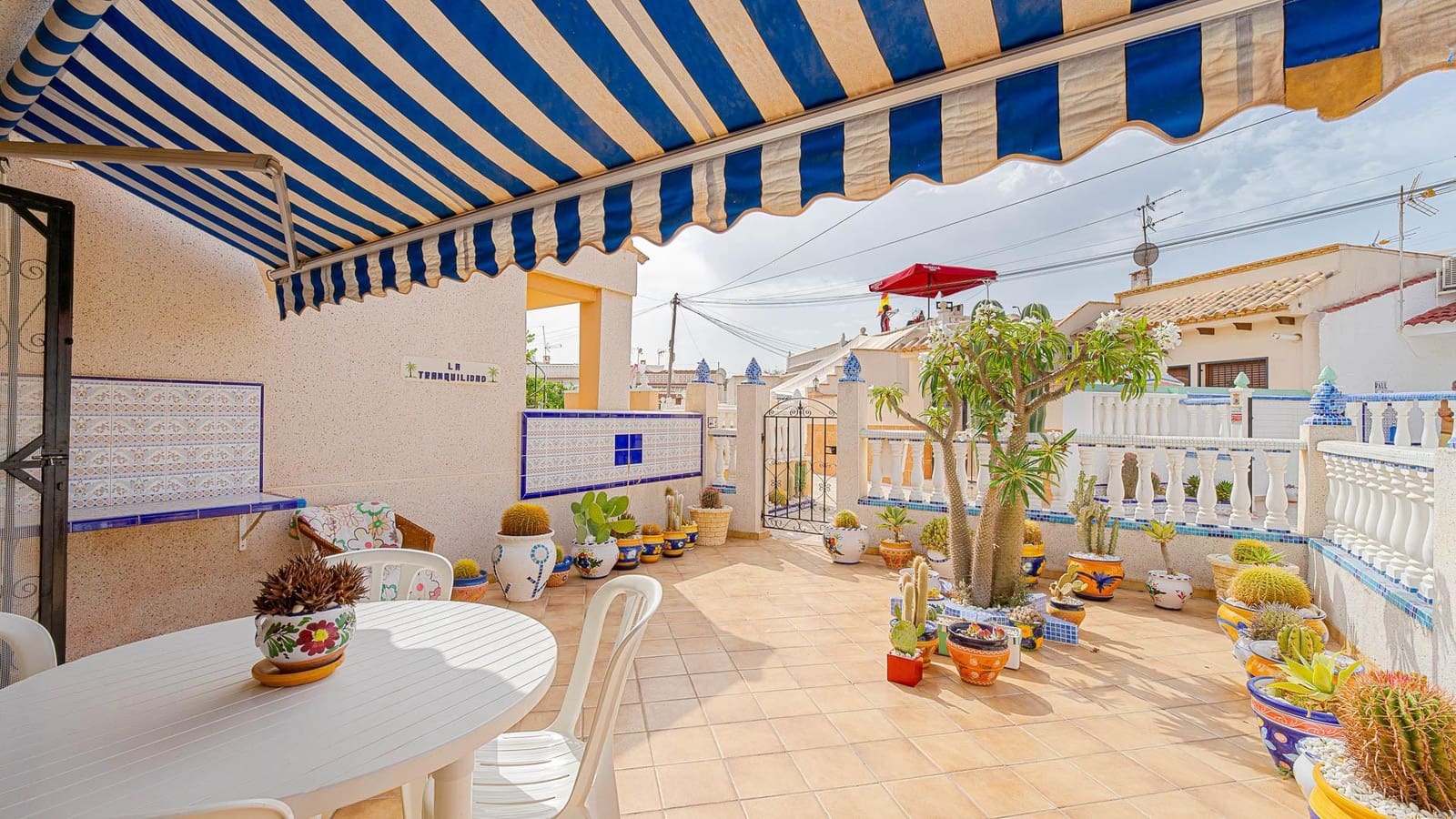 2 chambre Villa/Maison Mitoyenne à vendre à Torrevieja - 109 999 € (Ref: 9975542)