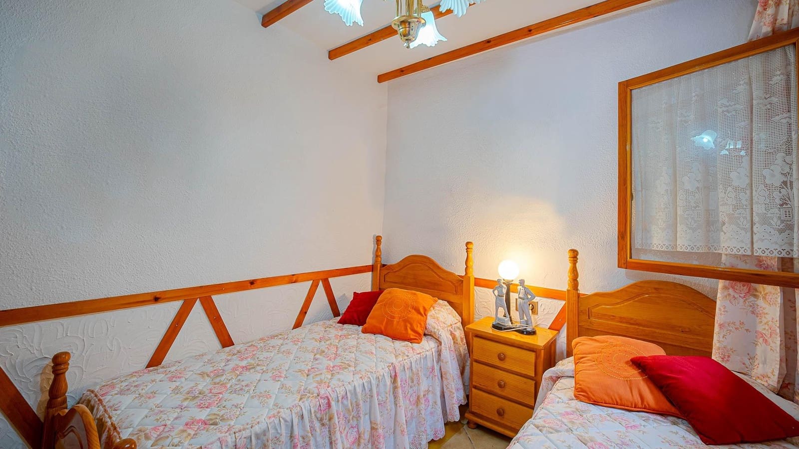 2 chambre Villa/Maison Mitoyenne à vendre à Torrevieja - 109 999 € (Ref: 9975542)