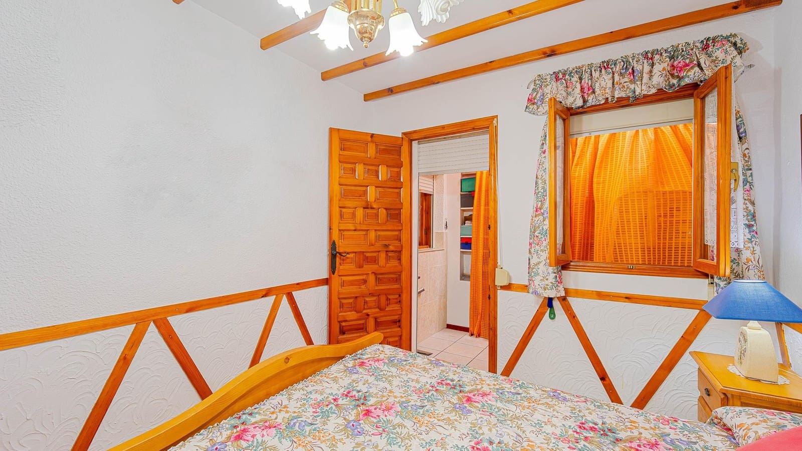 2 chambre Villa/Maison Mitoyenne à vendre à Torrevieja - 109 999 € (Ref: 9975542)
