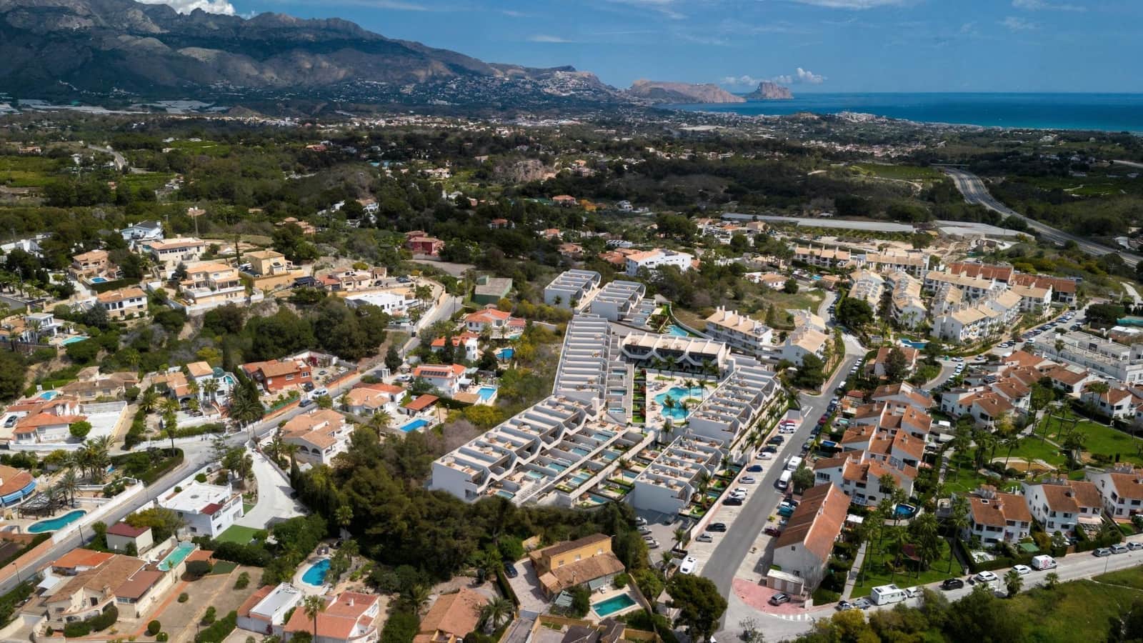 2 soverom Penthouse til salgs i Alfaz del Pi / L'Alfas del Pi med svømmebasseng - € 327 000 (Ref: 9975549)