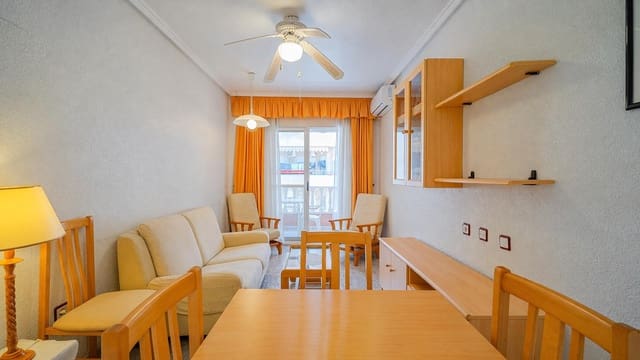 2 slaapkamer Appartement te koop in Centro, Torrevieja met garage - € 139.999 (Ref: 9979814)