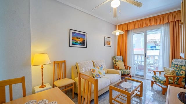 2 slaapkamer Appartement te koop in Centro, Torrevieja met garage - € 139.999 (Ref: 9979814)