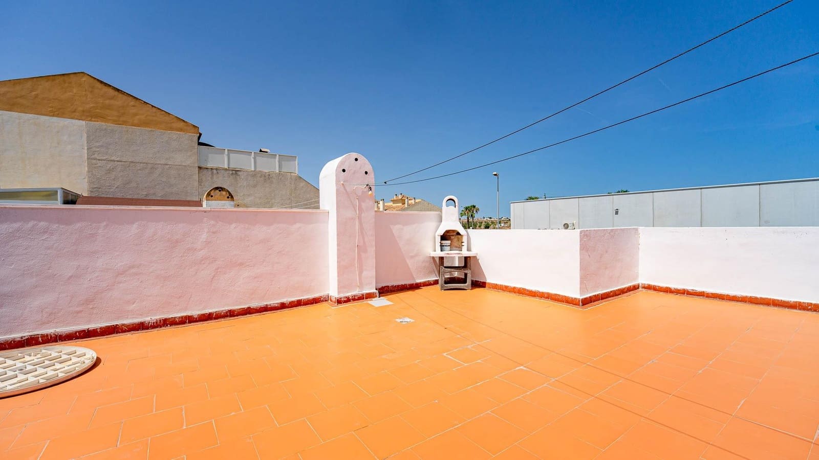 2 soveværelse Rækkehus til salg i El Limonar med swimmingpool - € 149.900 (Ref: 9986962)