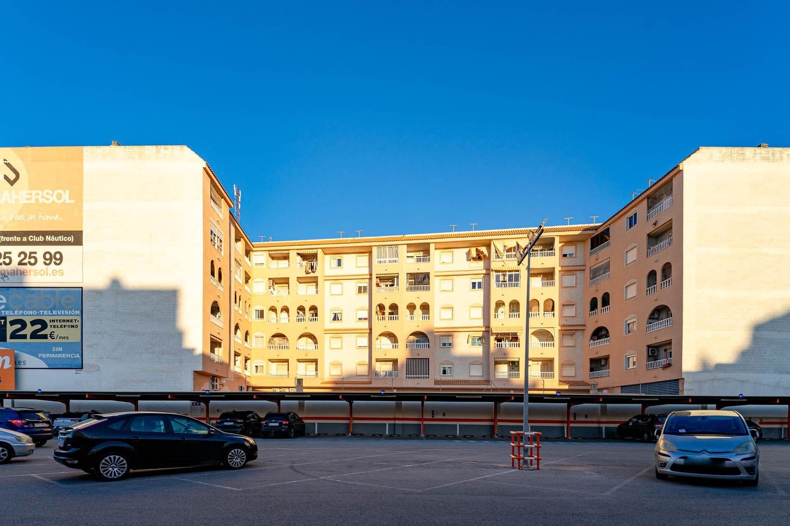 3 soveværelse Lejlighed til salg i Torrevieja med swimmingpool - € 134.999 (Ref: 9986963)