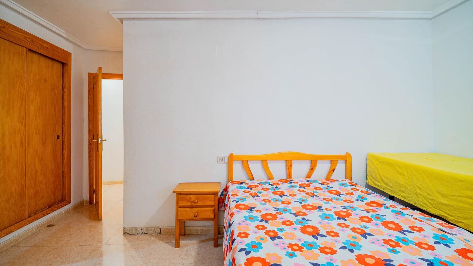 3 soveværelse Lejlighed til salg i Torrevieja med swimmingpool - € 134.999 (Ref: 9986963)