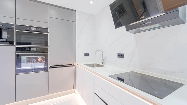 3 soverom Leilighet til salgs i Centro, Torrevieja - € 228 000 (Ref: 9998903)