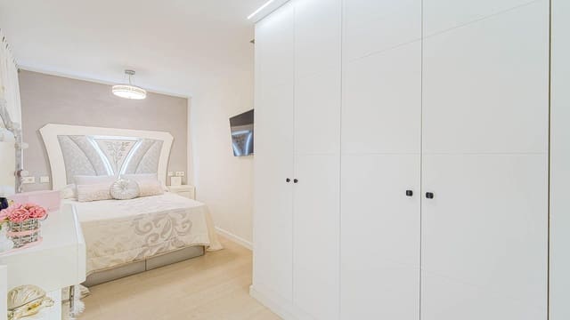 3 soverom Leilighet til salgs i Centro, Torrevieja - € 228 000 (Ref: 9998903)