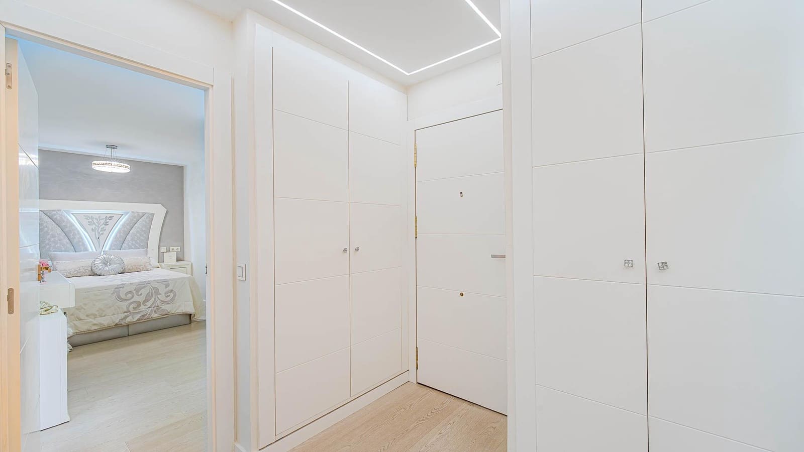 3 soverom Leilighet til salgs i Torrevieja - € 228 000 (Ref: 9998903)