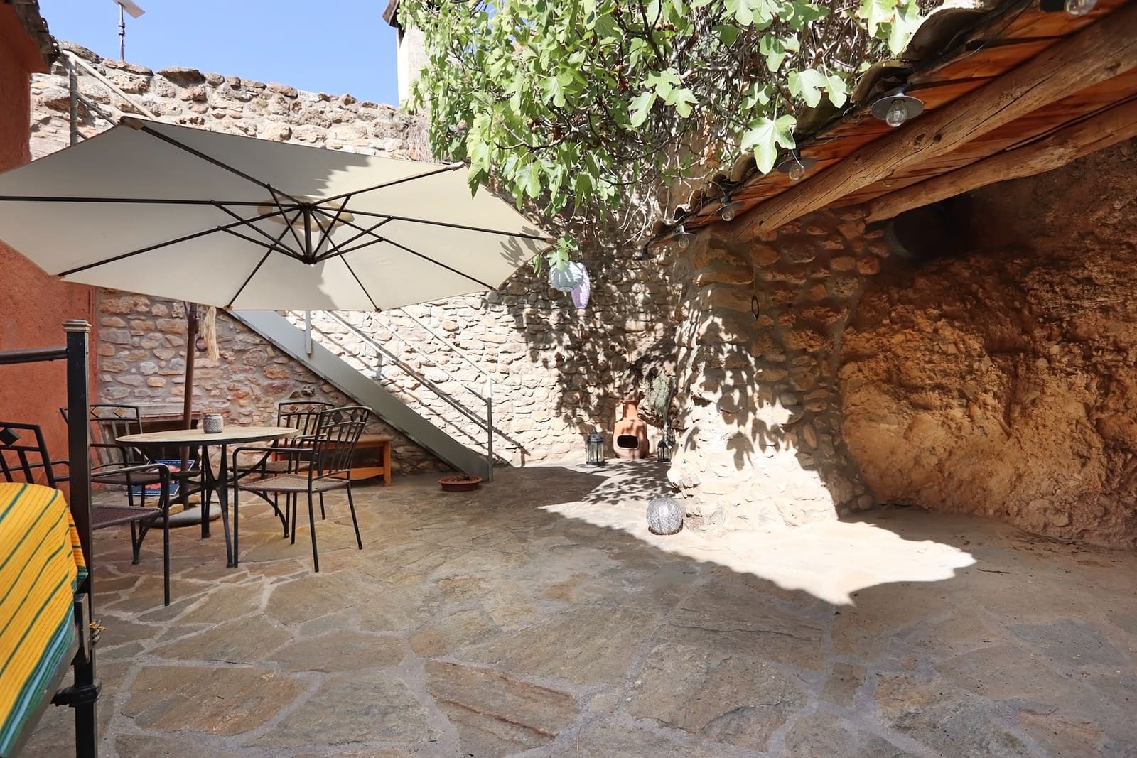 3 soveværelse Finca/Landehus til salg i Conca de Dalt - € 215.000 (Ref: 10100758)