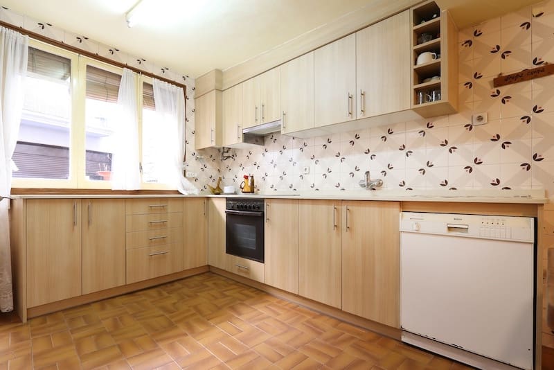 5 soveværelse Finca/Landehus til salg i Isona i Conca Della - € 120.000 (Ref: 8473135)