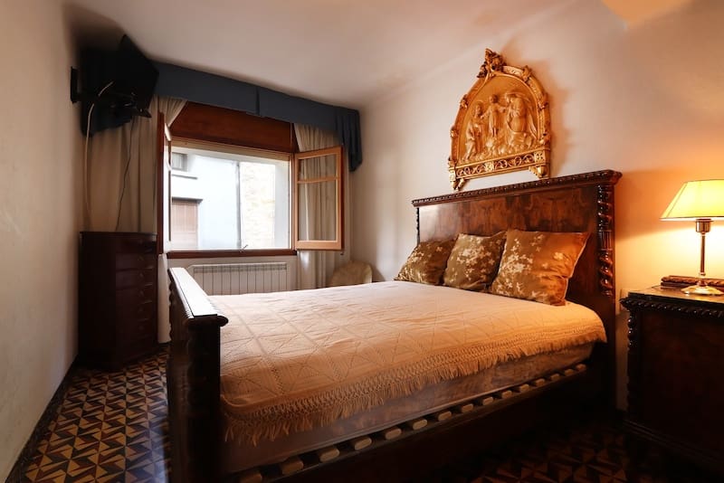 5 soveværelse Finca/Landehus til salg i Isona i Conca Della - € 120.000 (Ref: 8473135)