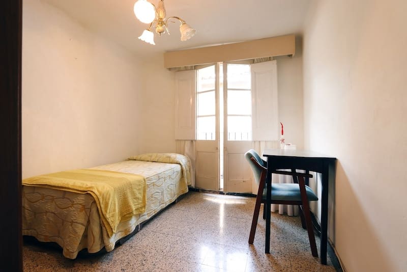 5 soveværelse Finca/Landehus til salg i Isona i Conca Della - € 120.000 (Ref: 8473135)