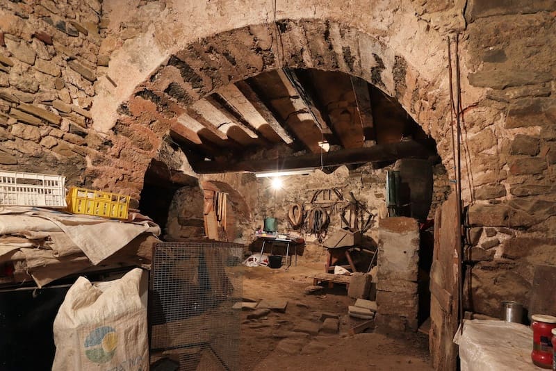 5 soveværelse Finca/Landehus til salg i Isona i Conca Della - € 120.000 (Ref: 8473135)