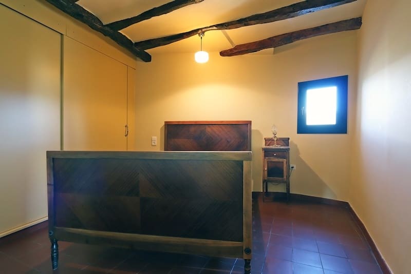 9 soveværelse Finca/Landehus til salg i Sort - € 340.000 (Ref: 8917375)