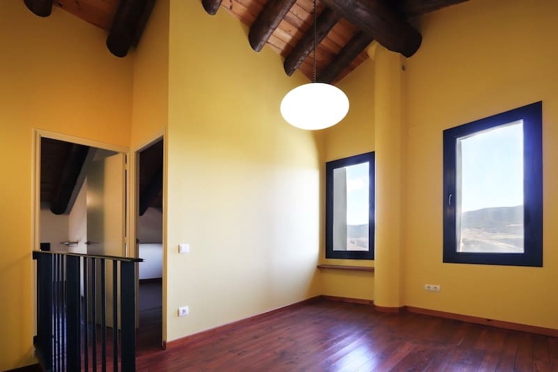 9 soveværelse Finca/Landehus til salg i Sort - € 340.000 (Ref: 8917375)