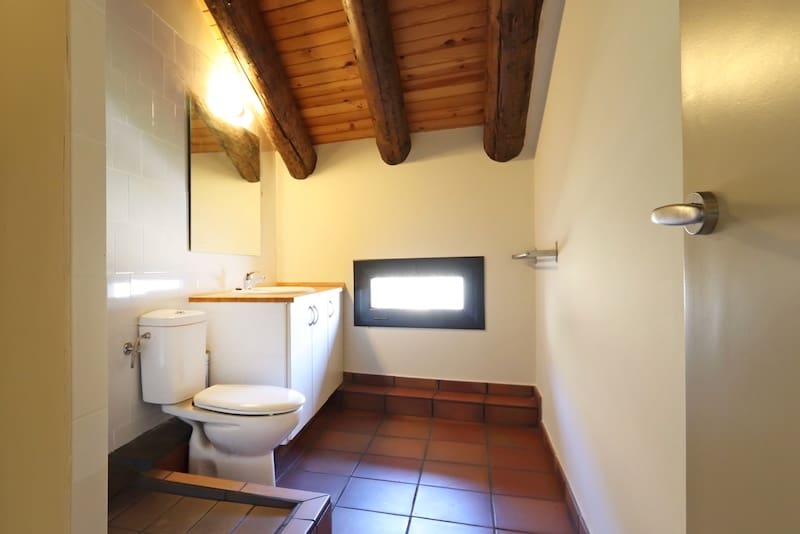 9 soveværelse Finca/Landehus til salg i Sort - € 340.000 (Ref: 8917375)