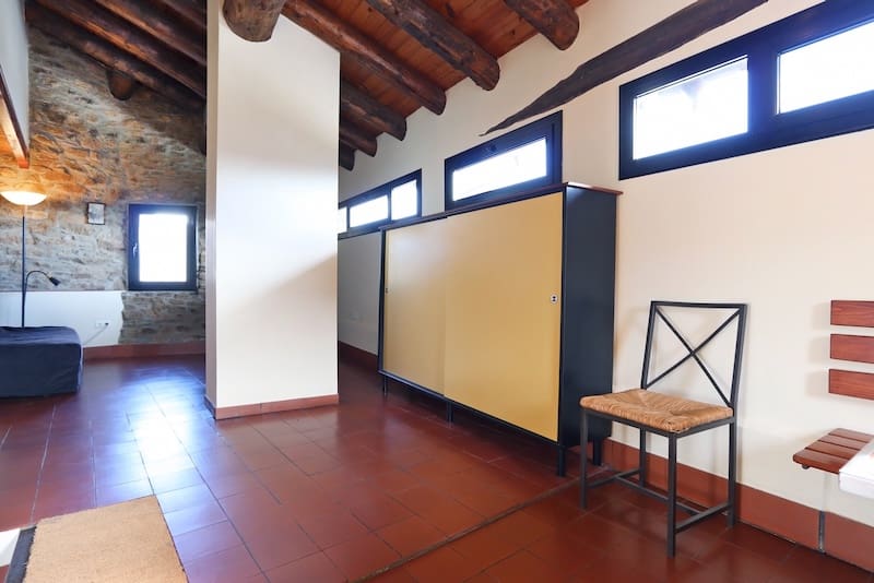 9 soveværelse Finca/Landehus til salg i Sort - € 340.000 (Ref: 8917375)