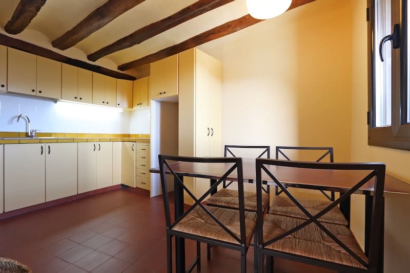 9 soveværelse Finca/Landehus til salg i Sort - € 340.000 (Ref: 8917375)