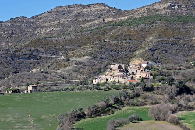 3 bedroom Finca/Country House for sale in Tremp - € 115,000 (Ref: 8949206)